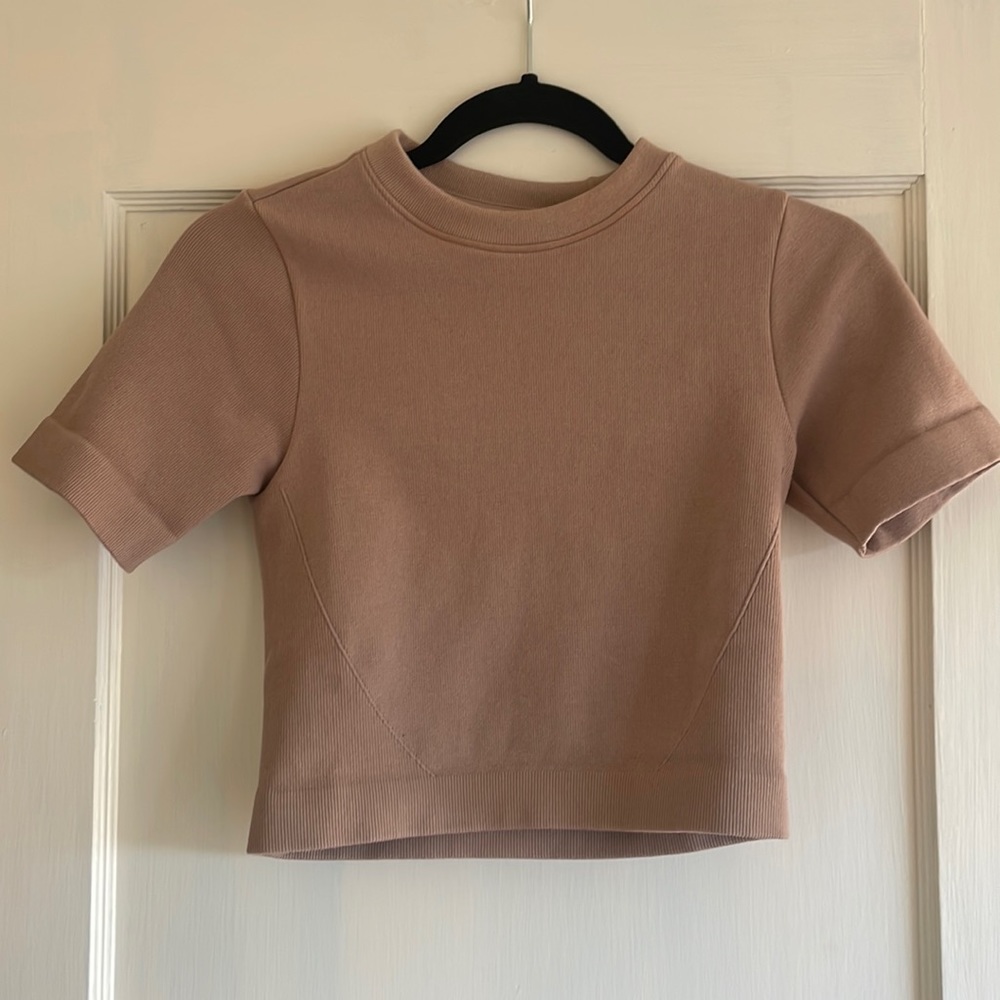 Everlane Seamless Tee XS/S